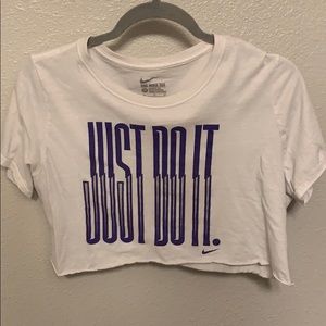 Nike Crop Top